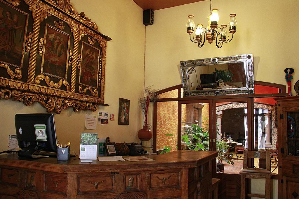 Hostal Casa Castillo Morelia Kültér fotó