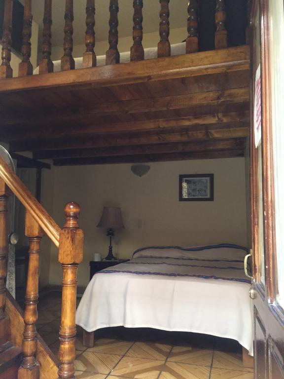 Hostal Casa Castillo Morelia Kültér fotó