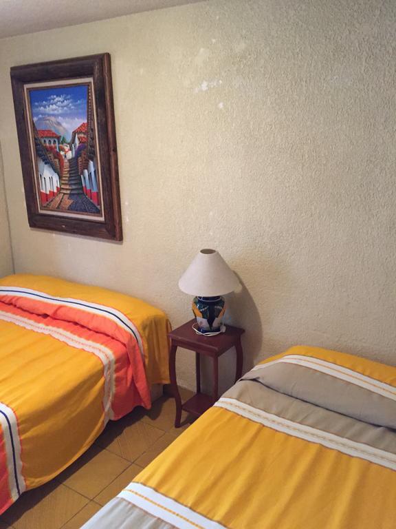 Hostal Casa Castillo Morelia Kültér fotó