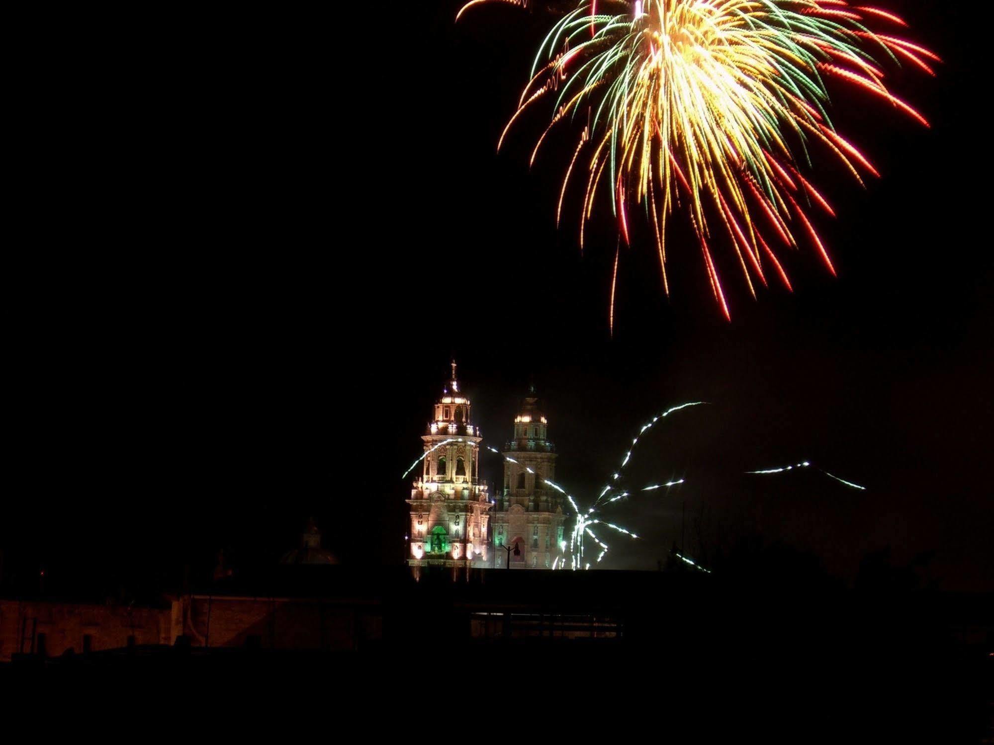 Hostal Casa Castillo Morelia Kültér fotó